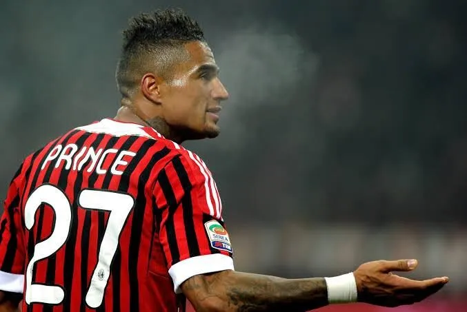 Kevin-Prince Boateng mặc áo số 27