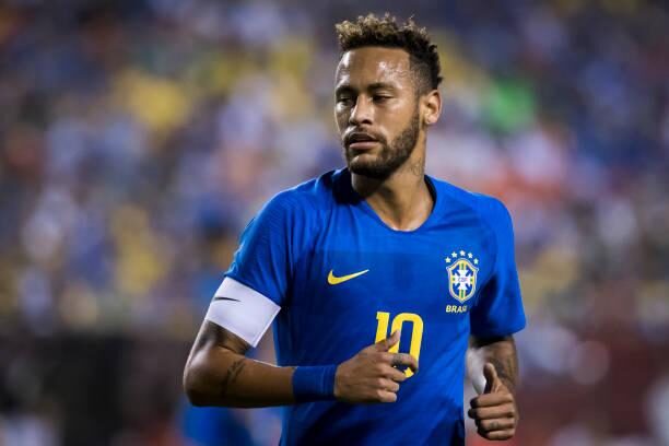 Neymar Jr - Thủ quân trẻ nhất lịch sử bóng đá