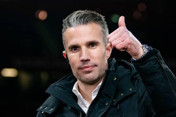 Robin van Persie - Cầu thủ bóng đá xuất thân giàu có