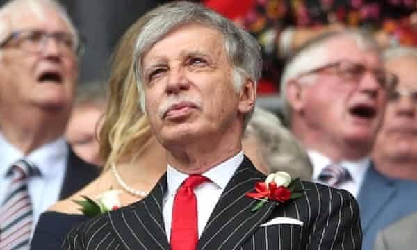 Stan Kroenke tại Arsenal